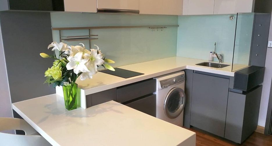 For rent 1 bed condo in Huai Khwang, Bangkok
