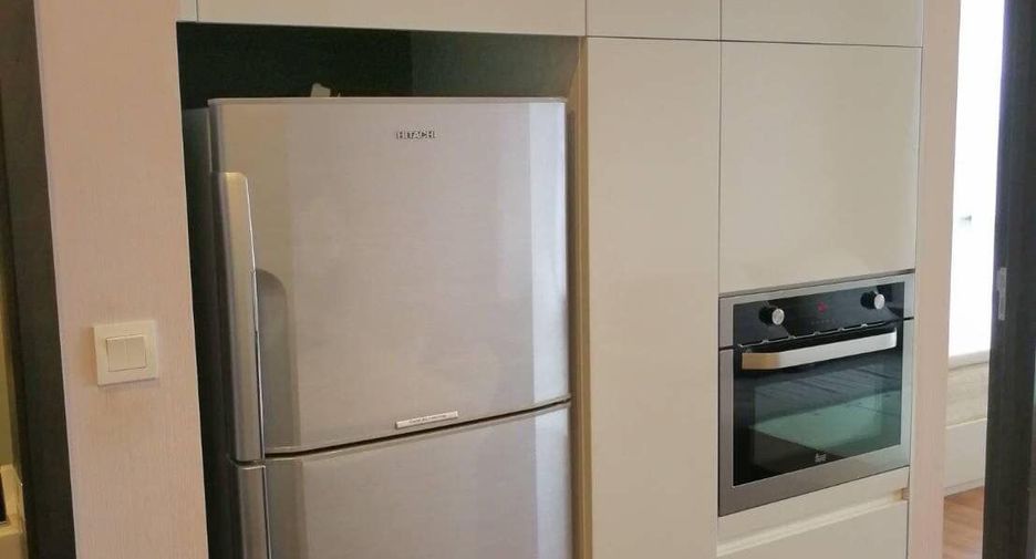 For rent 1 bed condo in Huai Khwang, Bangkok