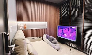 For rent 1 bed condo in Huai Khwang, Bangkok