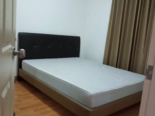 For rent 2 Beds condo in Huai Khwang, Bangkok