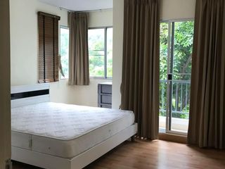 For rent 2 Beds condo in Huai Khwang, Bangkok