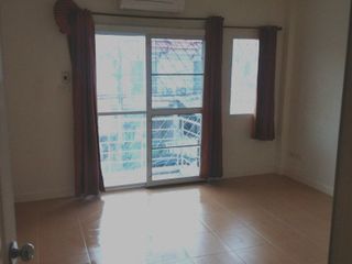 For rent 2 Beds townhouse in Mueang Nonthaburi, Nonthaburi