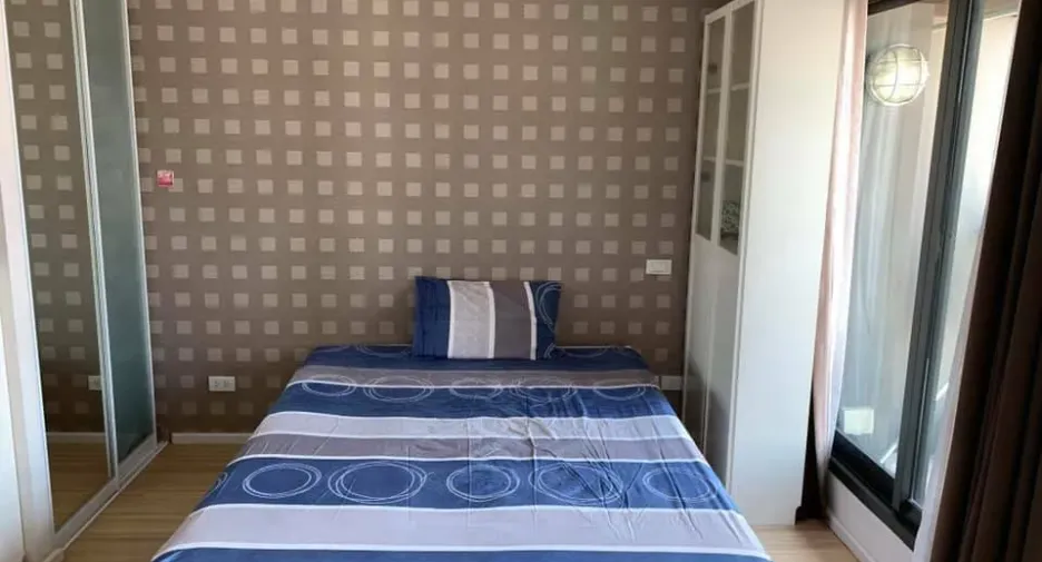For rent studio condo in Phaya Thai, Bangkok