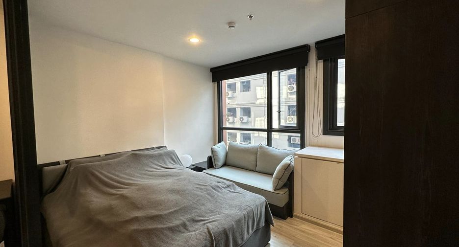For sale 1 bed condo in Huai Khwang, Bangkok