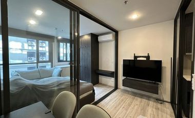 For sale 1 Beds condo in Huai Khwang, Bangkok
