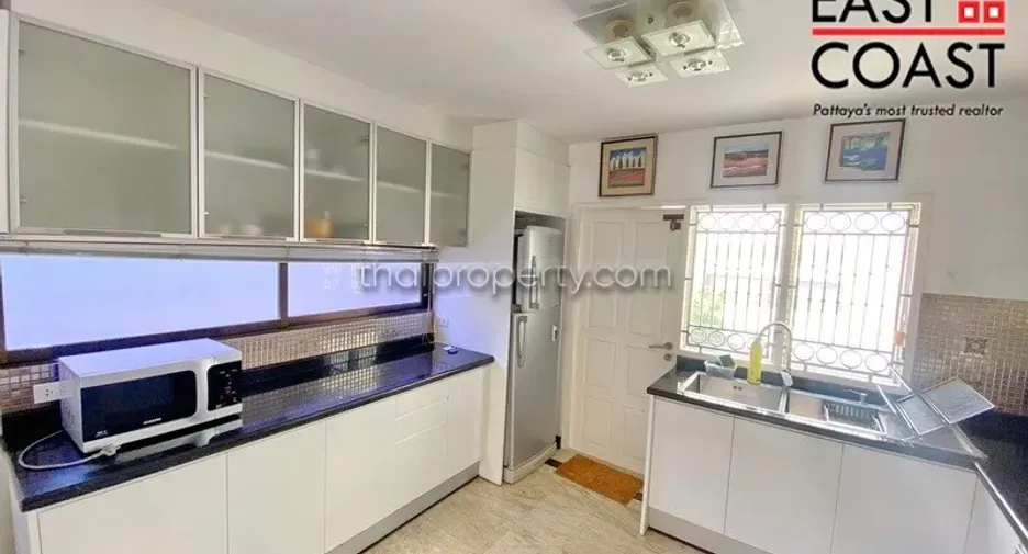 出租 和 出售 7 卧室 独立屋 在 Bang Lamung, Chon Buri