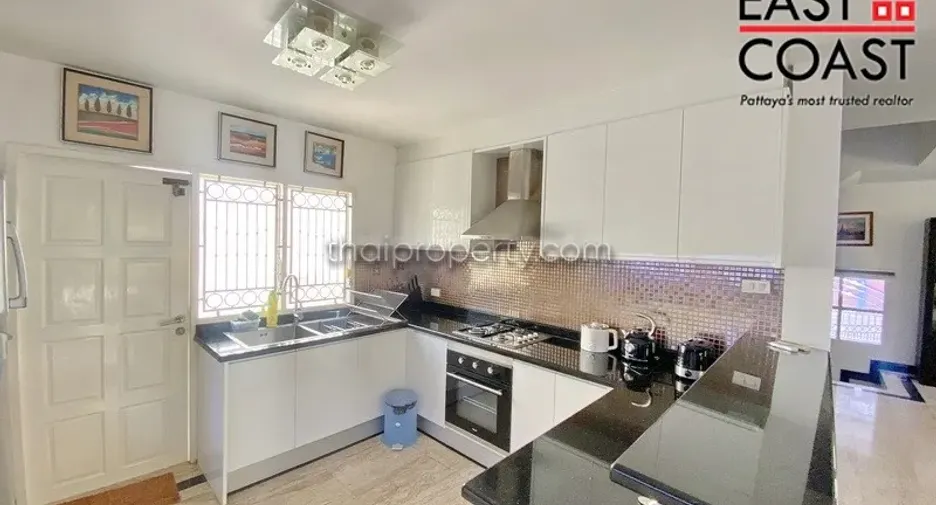 出租 和 出售 7 卧室 独立屋 在 Bang Lamung, Chon Buri