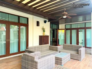 For rent 5 Beds villa in South Pattaya, Pattaya