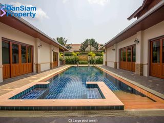 For sale 4 bed villa in Hua Hin, Prachuap Khiri Khan
