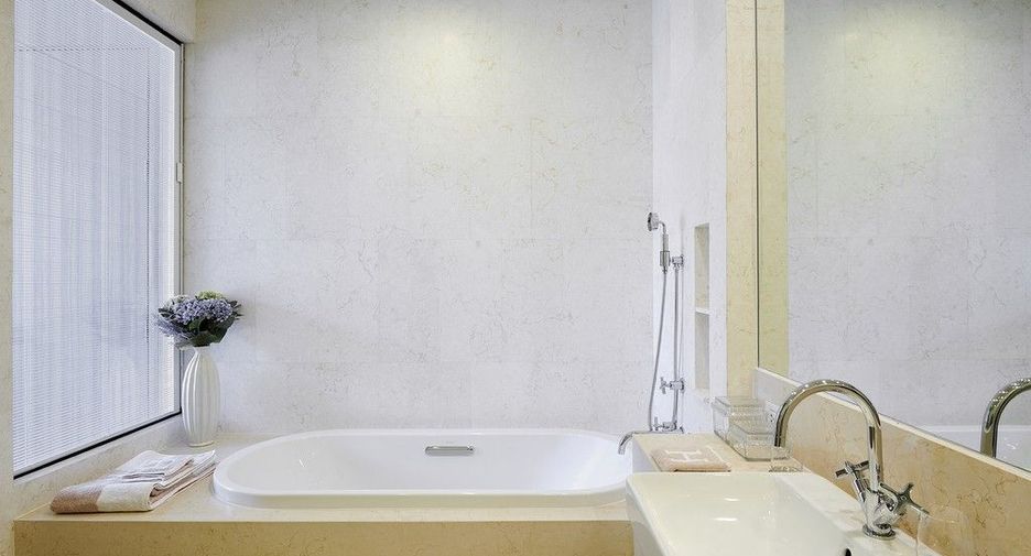 For sale 2 bed condo in Thalang, Phuket