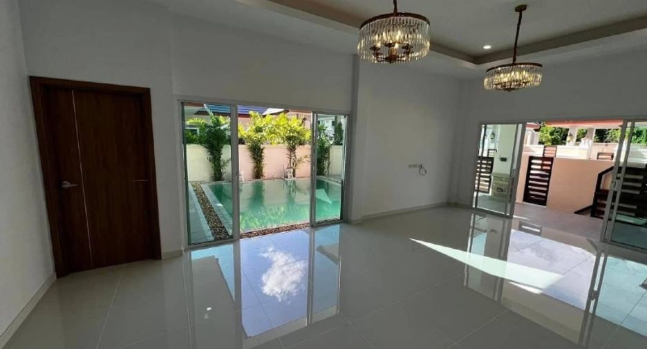 For sale 3 bed house in Huay Yai, Pattaya