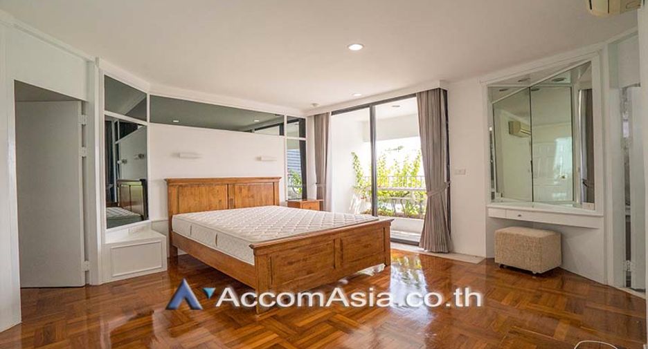 For rent 5 Beds apartment in Sathon, Bangkok