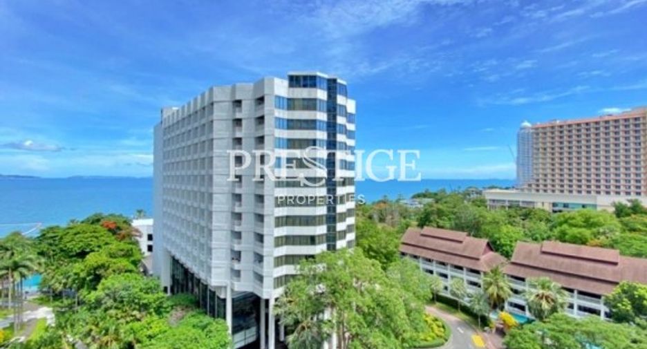 For rent 3 bedrooms condo in Bang Lamung, Chonburi