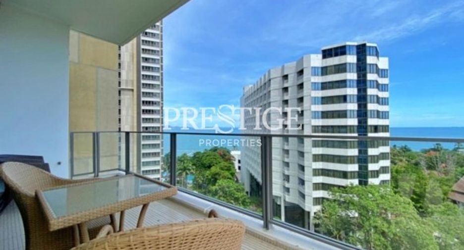For rent 3 bedrooms condo in Bang Lamung, Chonburi