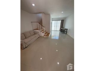 For sale 3 bed townhouse in Rat Burana, Bangkok