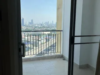 For sale 2 bed condo in Bangkok Yai, Bangkok