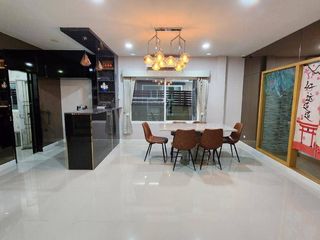 For sale 4 Beds house in Phasi Charoen, Bangkok