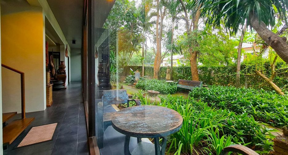 For sale 2 bedrooms retail Space in Mae Rim, Chiang Mai