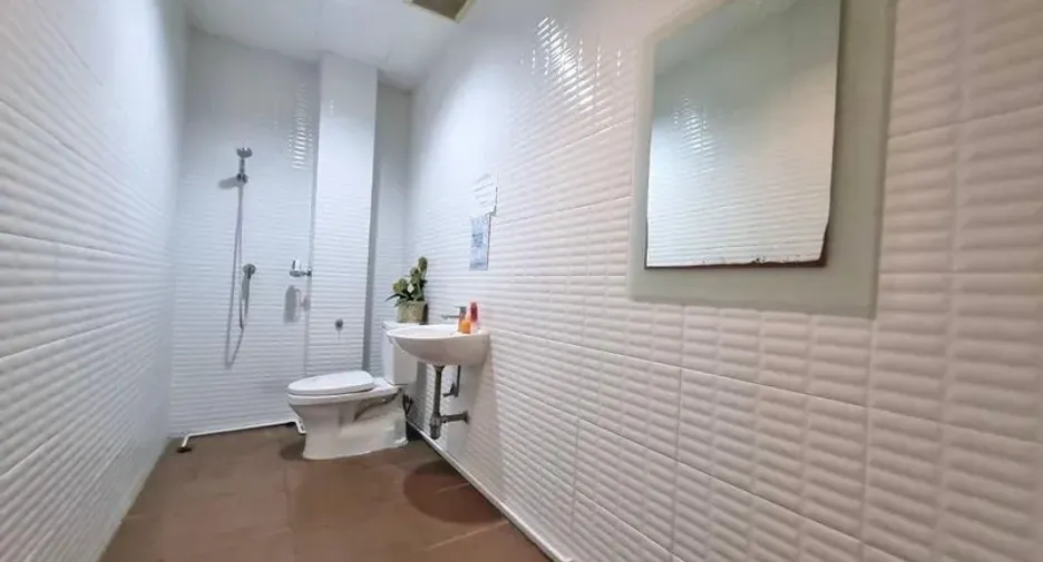 Gewerbefläche zur Miete in Watthana, Bangkok