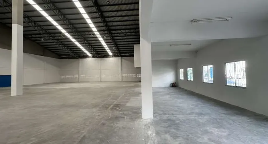For rent warehouse in Khlong Luang, Pathum Thani