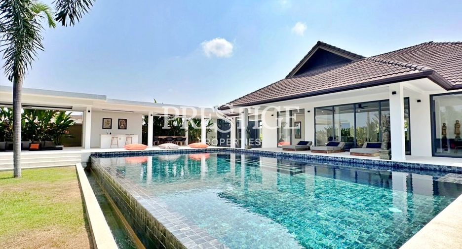 À vendre 4 chambres maison à Huay Yai, Pattaya