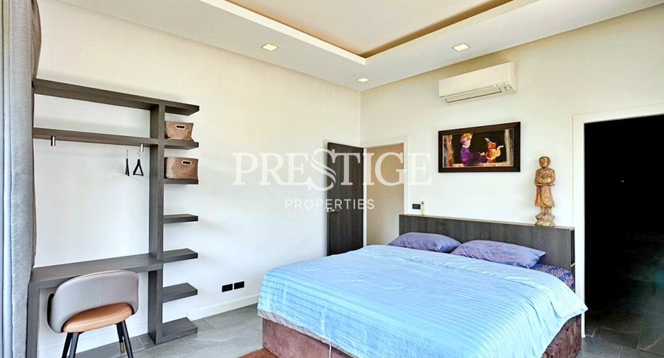 À vendre 4 chambres maison à Huay Yai, Pattaya
