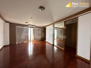 For rent 4 bedrooms condo in Bang Lamung, Chonburi