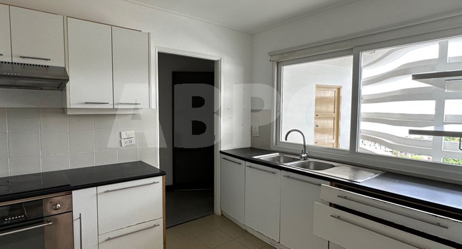 For rent 4 bedrooms condo in Bang Lamung, Chonburi