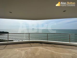 For rent 4 bedrooms condo in Bang Lamung, Chonburi