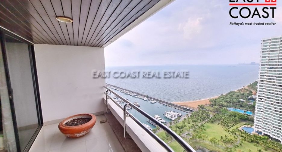 Condo en venta de 3 habitaciones en Sattahip, Chonburi