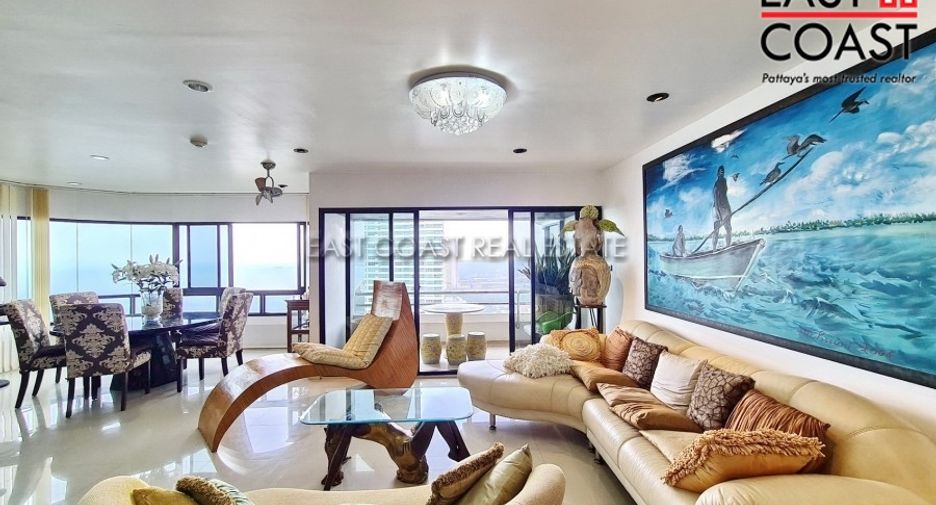 Condo en venta de 3 habitaciones en Sattahip, Chonburi