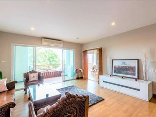 For sale 2 bed condo in Hua Hin, Prachuap Khiri Khan