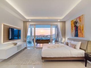 For sale 3 bed apartment in Hua Hin, Prachuap Khiri Khan