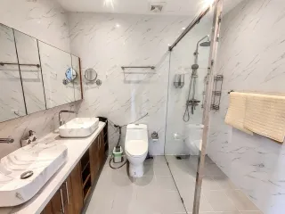For sale 2 bed apartment in Hua Hin, Prachuap Khiri Khan