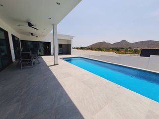 For sale 2 bed villa in Hua Hin, Prachuap Khiri Khan