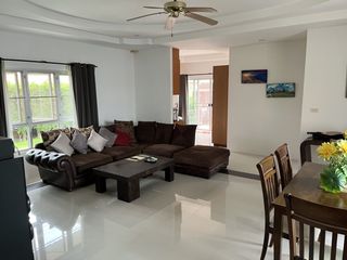 For sale 3 bed villa in Hua Hin, Prachuap Khiri Khan