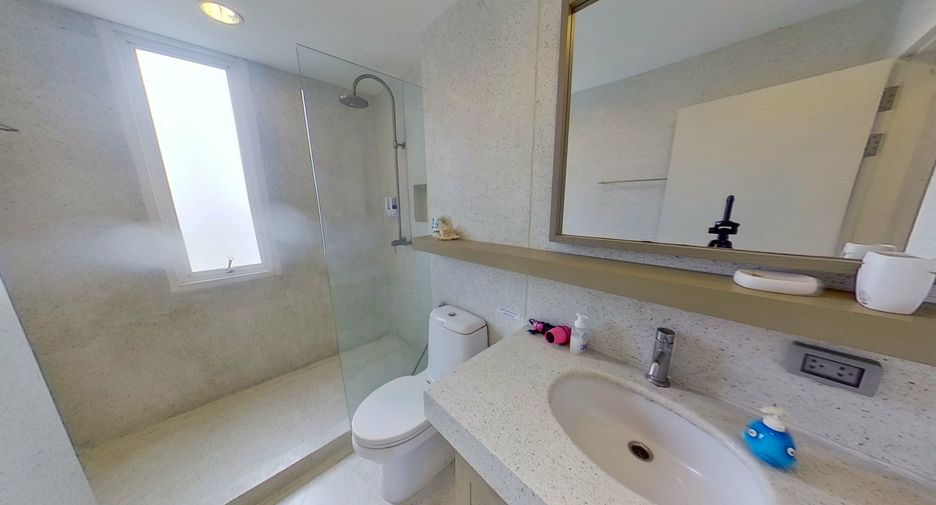 For sale 2 bed condo in Hua Hin, Prachuap Khiri Khan