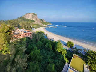 For sale 2 bed condo in Hua Hin, Prachuap Khiri Khan