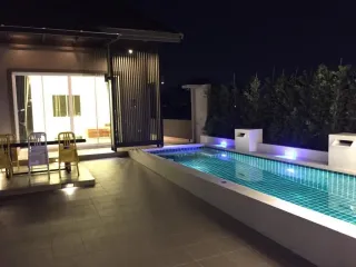 For rent 2 bed townhouse in Hua Hin, Prachuap Khiri Khan