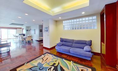 For rent 3 bed condo in Pathum Wan, Bangkok