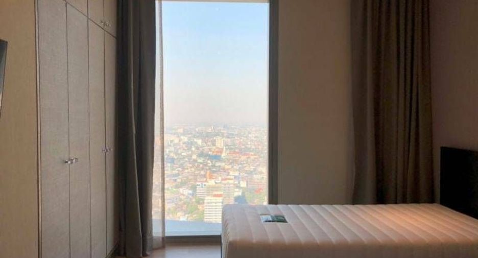 For rent 3 bed condo in Khlong San, Bangkok