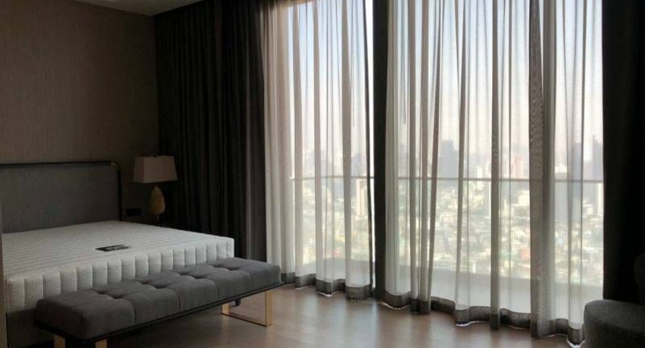 For rent 3 bed condo in Khlong San, Bangkok