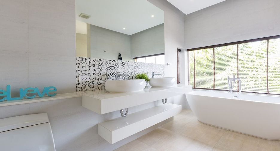 For rent 4 Beds villa in Ko Samui, Surat Thani