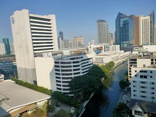 For rent 3 bed condo in Watthana, Bangkok