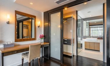 For rent 3 bed apartment in Watthana, Bangkok