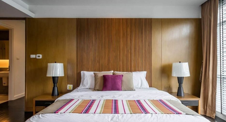For rent 3 Beds apartment in Watthana, Bangkok