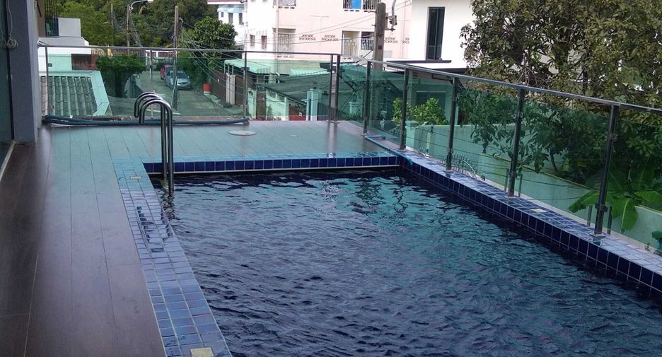 For sale 4 bed villa in Khan Na Yao, Bangkok