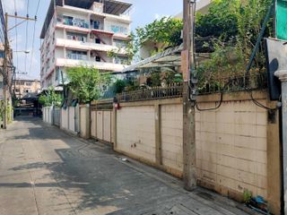 For sale 4 bed house in Pathum Wan, Bangkok