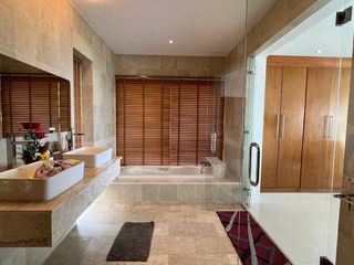 For sale 3 bed villa in Ko Samui, Surat Thani
