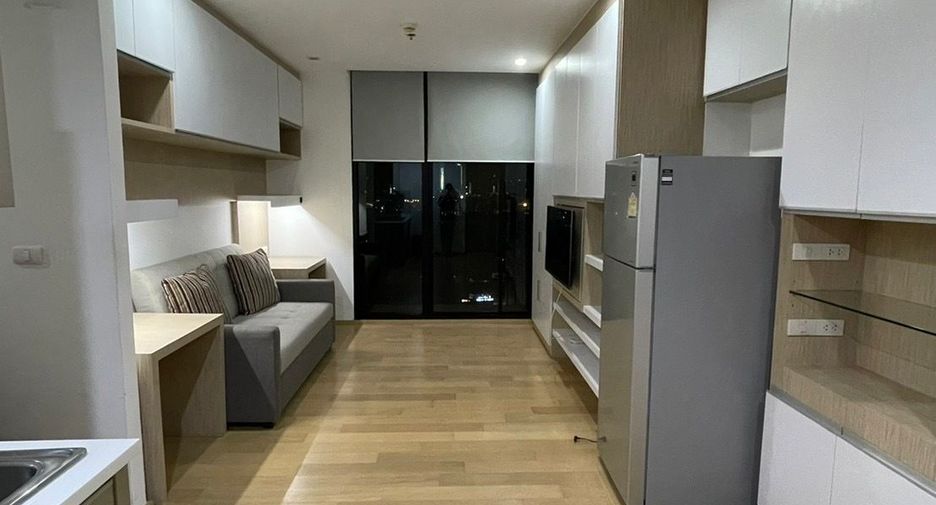 For sale 1 bed condo in Phaya Thai, Bangkok